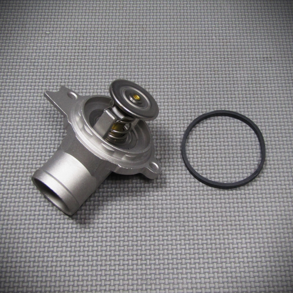 Mercedes M112 M113 Tropen-Thermostat 71°C W202 C43 AMG