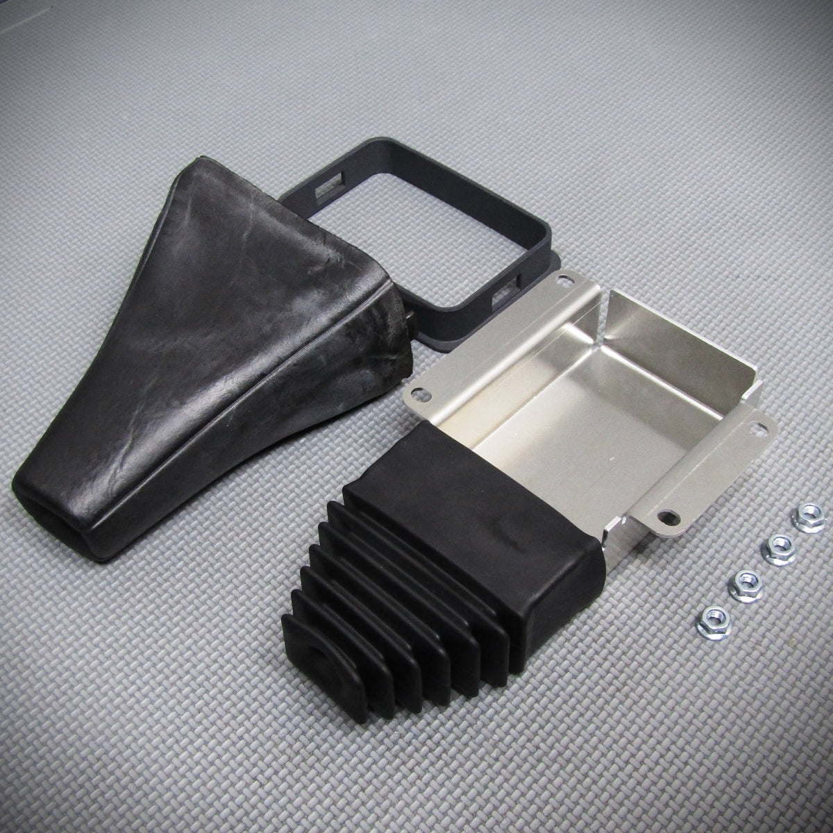 Mercedes W202 C208 R170 6-Gang Short-Shifter Verkleidung Stealth-Paket - W202.Store