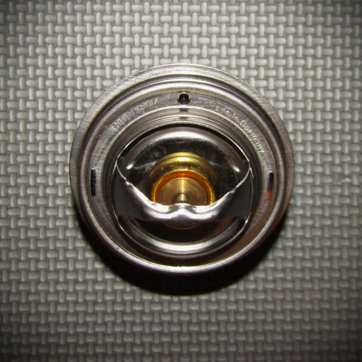 Mercedes M104 Tropen-Thermostat 71°C W202 C36 AMG - W202.Store