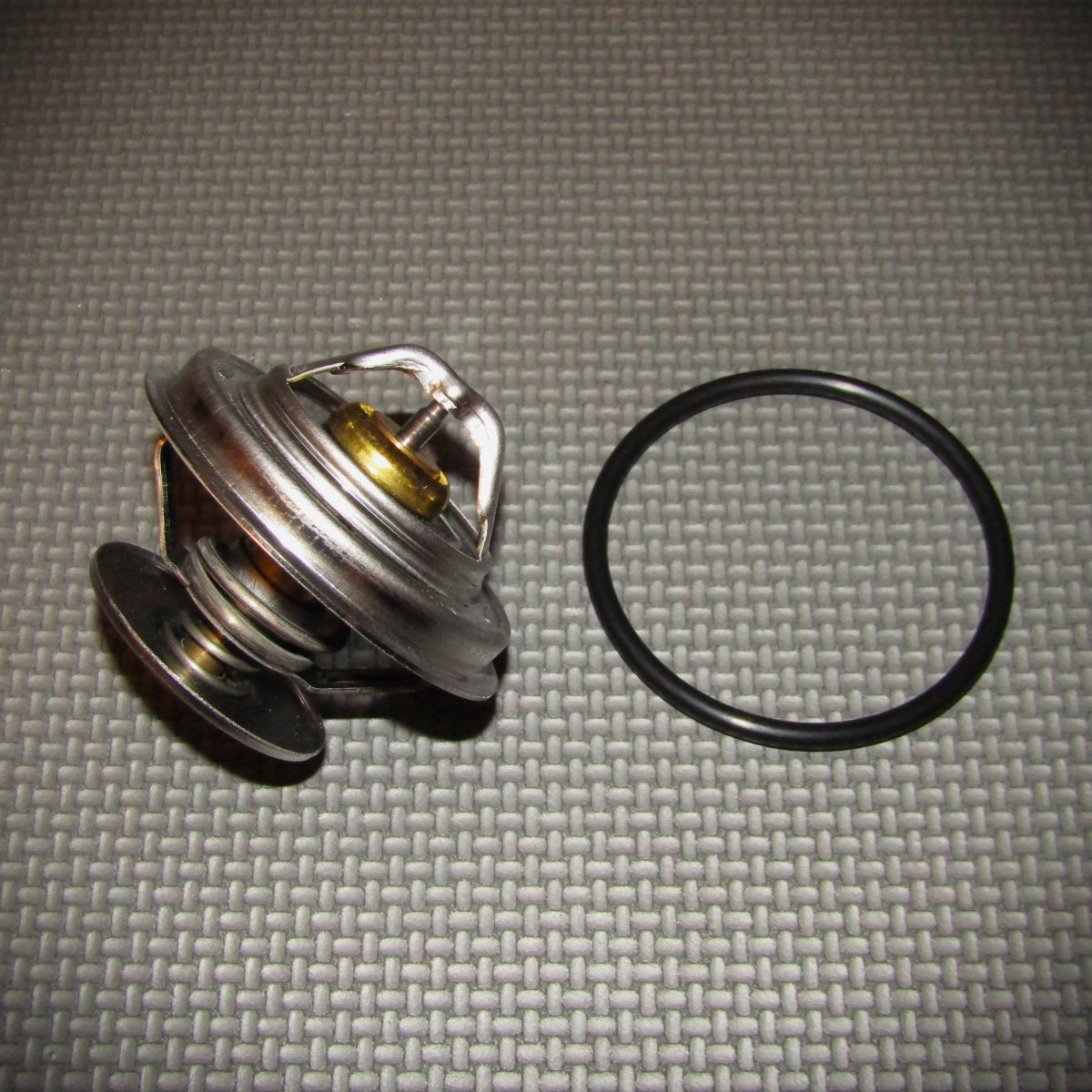 Mercedes M104 Tropen-Thermostat 71°C W202 C36 AMG - W202.Store