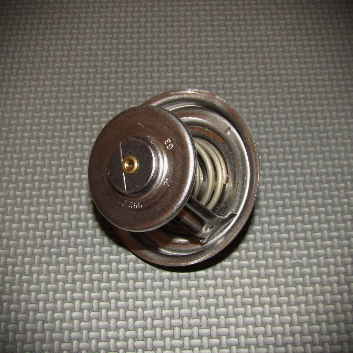 Mercedes M104 Tropen-Thermostat 71°C W202 C36 AMG - W202.Store