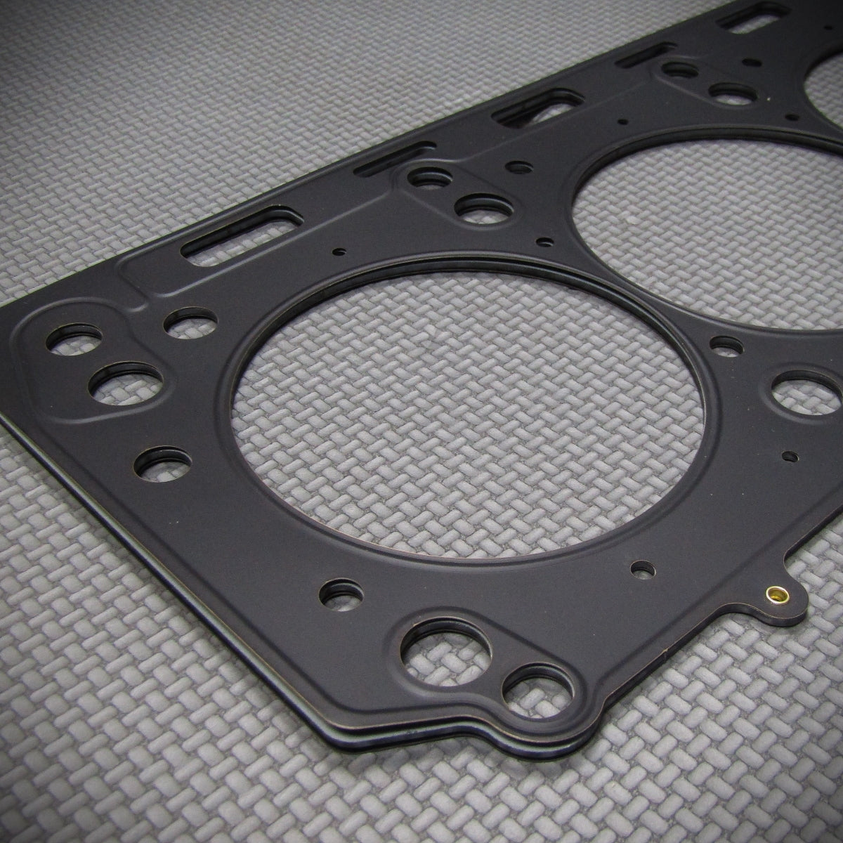 Trucktec Cylinder Head Gasket - Metal Multilayer - 1.35mm Thickness - Fits Mercedes A, B, C, CLA, E, S, SLK, GLA, V-Class