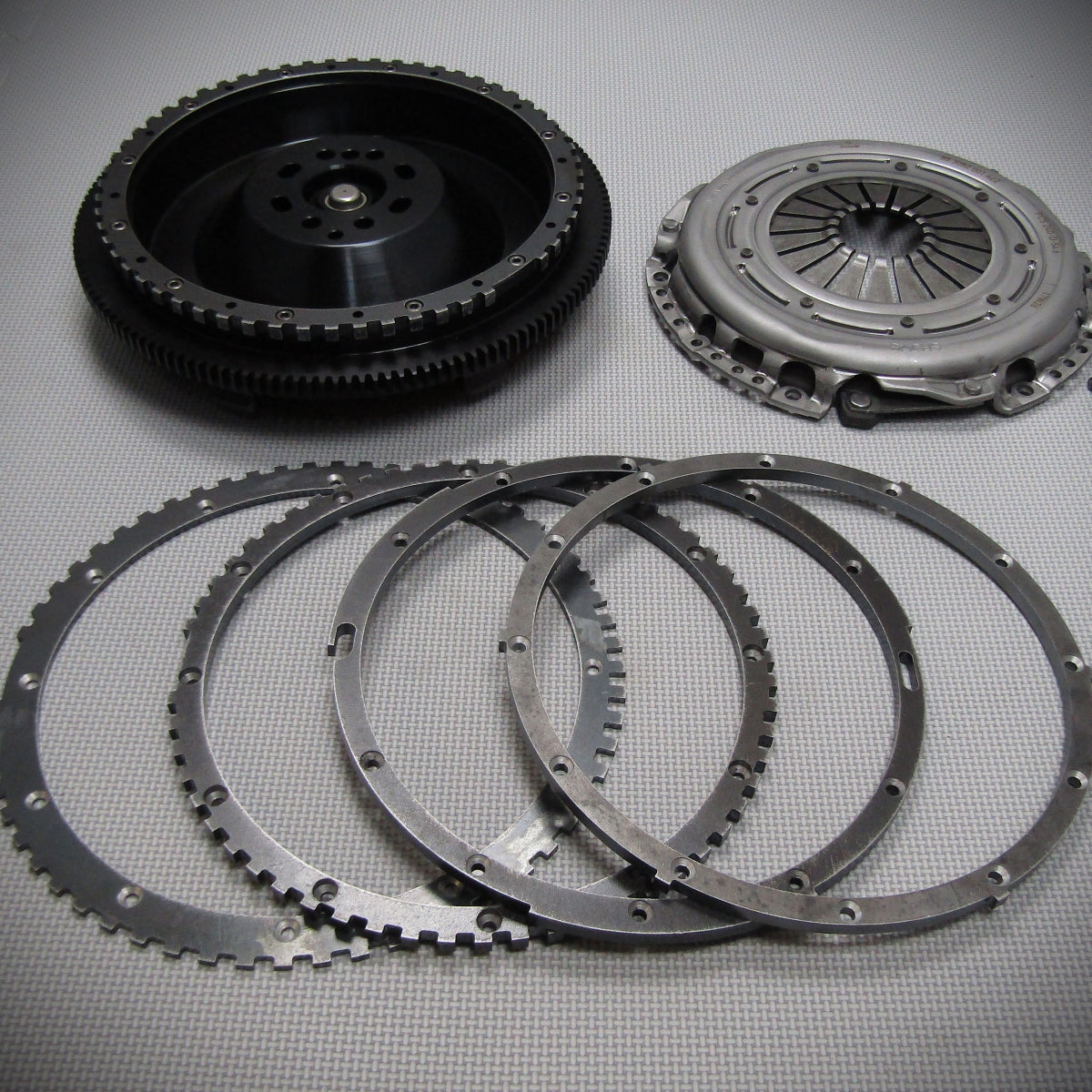 Mercedes M111 M104 OM606 M113 SMF clutch kit for up to 850Nm