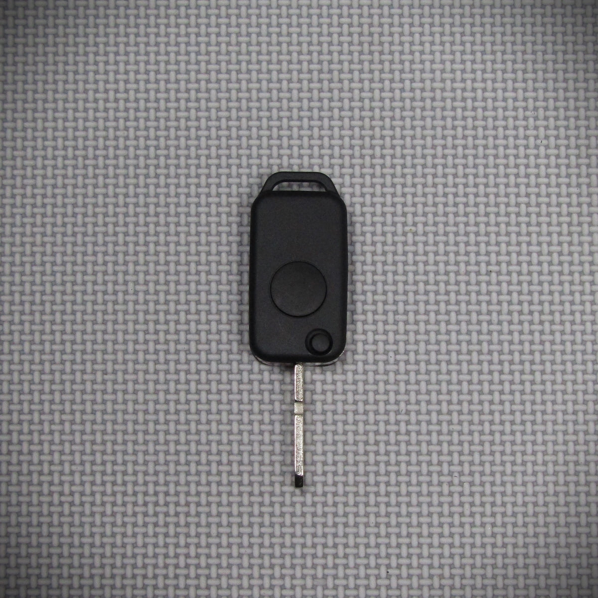 Mercedes W202 W201 W124 key fob case incl. lithium coin cell batteries